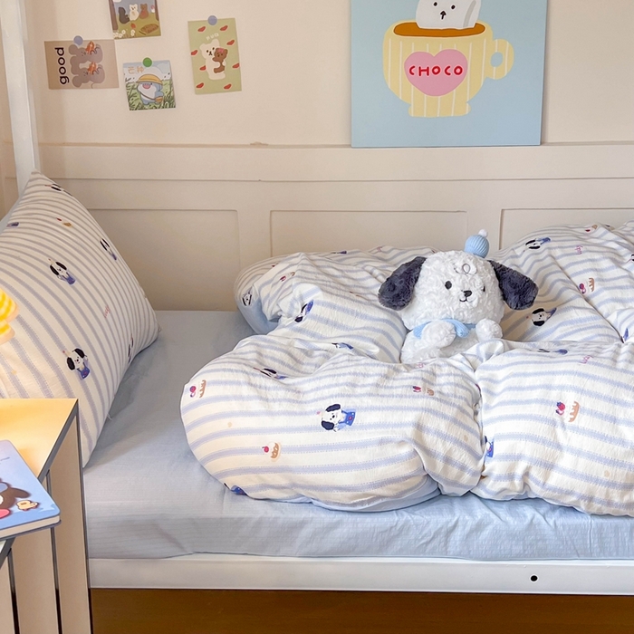 91家纺网 家纺一手货源 找家纺 玉海棠家纺 2025新款云感双层纱提花学生宿舍三件套上下铺三件套 竖条小狗