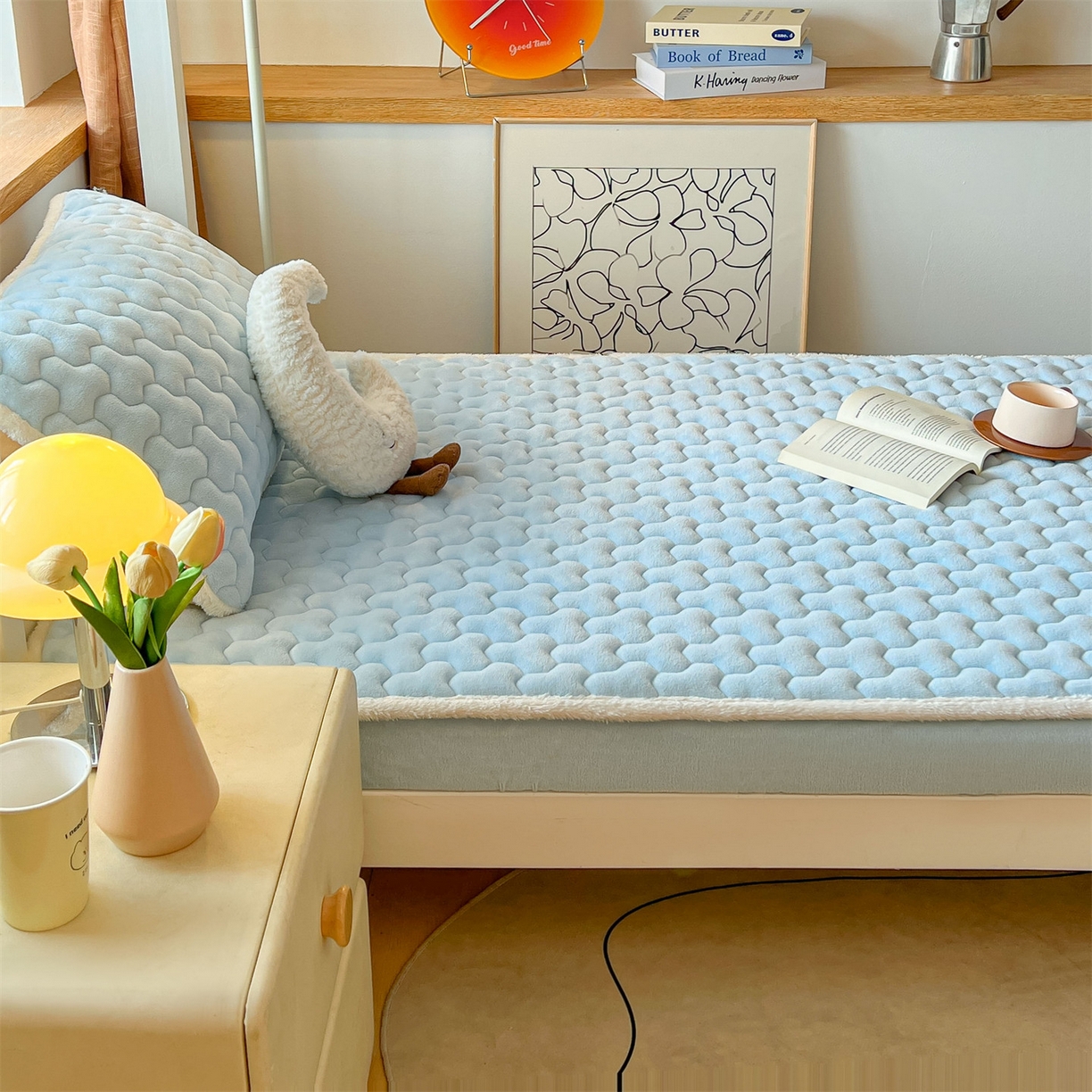 91家纺网 家纺一手货源 找家纺 雯豆 2025冬季新品牛奶绒夹棉床笠大学生床垫保护套纯色素色床罩牛奶绒夹棉床笠-天蓝