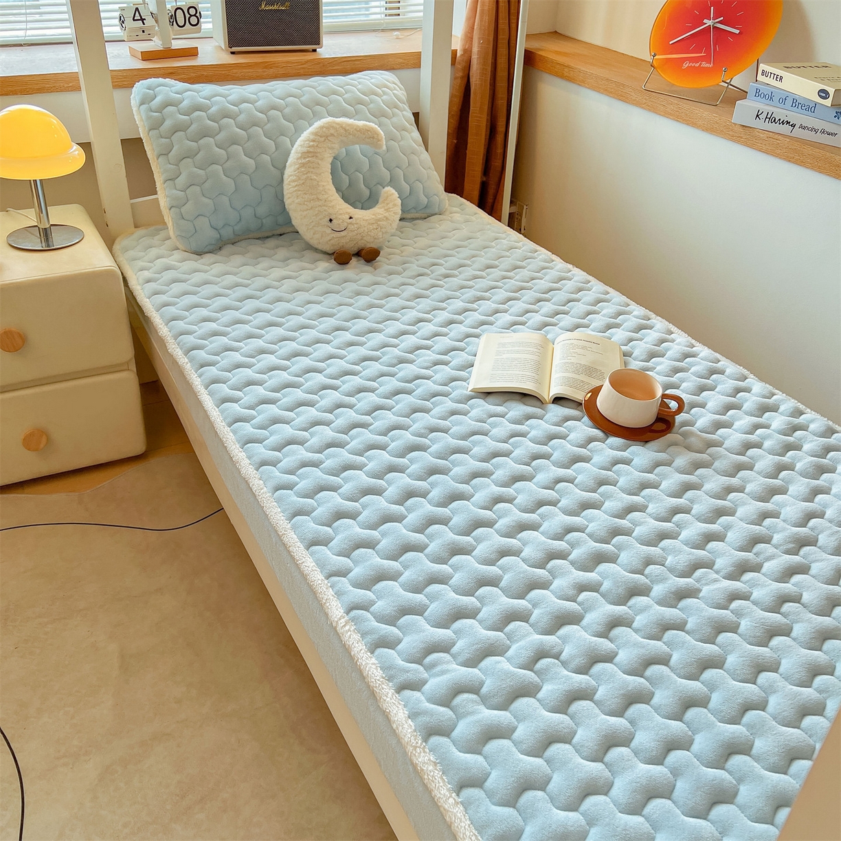 91家纺网 家纺一手货源 找家纺 雯豆 2025冬季新品牛奶绒夹棉床笠大学生床垫保护套纯色素色床罩牛奶绒夹棉床笠-天蓝