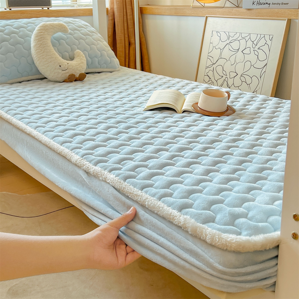 91家纺网 家纺一手货源 找家纺 雯豆 2025冬季新品牛奶绒夹棉床笠大学生床垫保护套纯色素色床罩牛奶绒夹棉床笠-天蓝