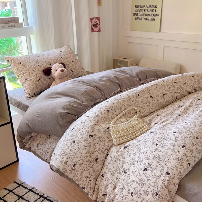 91家纺网 家纺一手货源 找家纺 玉海棠家纺 2025新款云感双层纱提花学生宿舍三件套上下铺三件套 兔与晚风