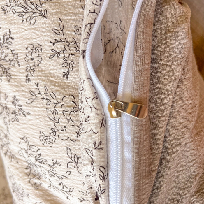 91家纺网 家纺一手货源 找家纺 玉海棠家纺 2025新款云感双层纱提花学生宿舍三件套上下铺三件套 兔与晚风