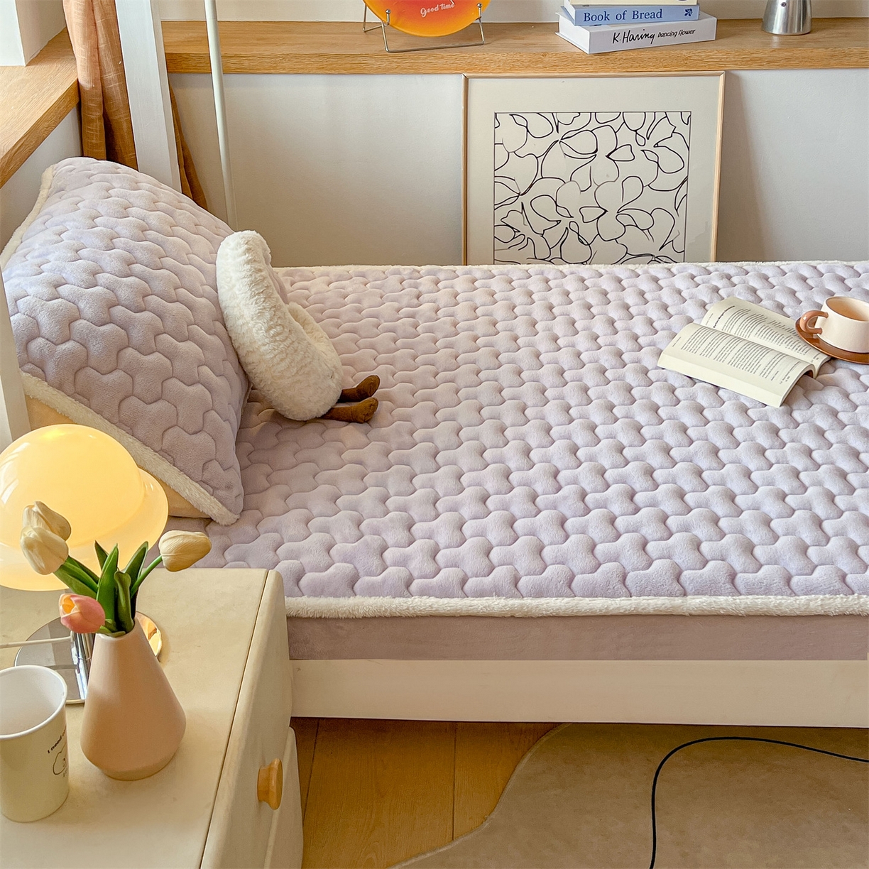 91家纺网 家纺一手货源 找家纺 雯豆 2025冬季新品牛奶绒夹棉床笠大学生床垫保护套纯色素色床罩牛奶绒夹棉床笠-雪青