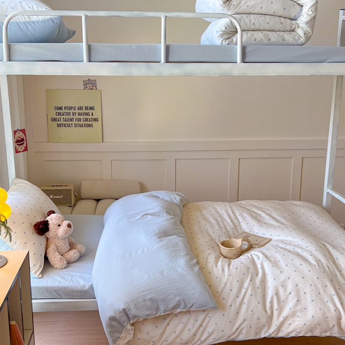 91家纺网 家纺一手货源 找家纺 玉海棠家纺 2025新款云感双层纱提花学生宿舍三件套上下铺三件套 小确幸