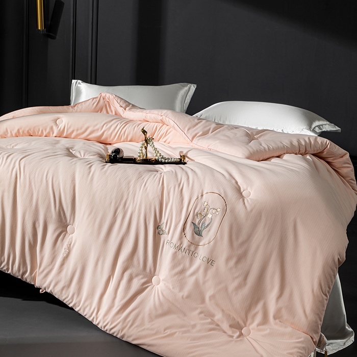 91家纺网 家纺一手货源 找家纺 小牛席业 2025新款A幸运铃兰-新疆棉花被系列棉被冬被春秋被空调被夏被加厚冬被被芯被子 A幸运铃兰-新疆棉花被系列（粉色）