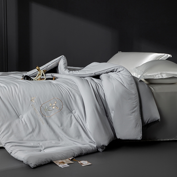 91家纺网 家纺一手货源 找家纺 小牛席业 2025新款A幸运铃兰-新疆棉花被系列棉被冬被春秋被空调被夏被加厚冬被被芯被子 A幸运铃兰-新疆棉花被系列（灰色）