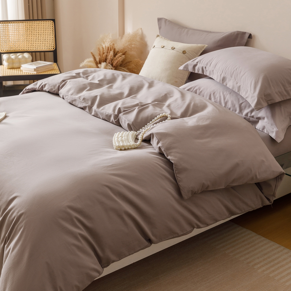 91家纺网 家纺一手货源 找家纺 爱思佳 2025新款A类全棉60s长绒棉纯棉磨毛纯色拼色系列四件套 丁香紫