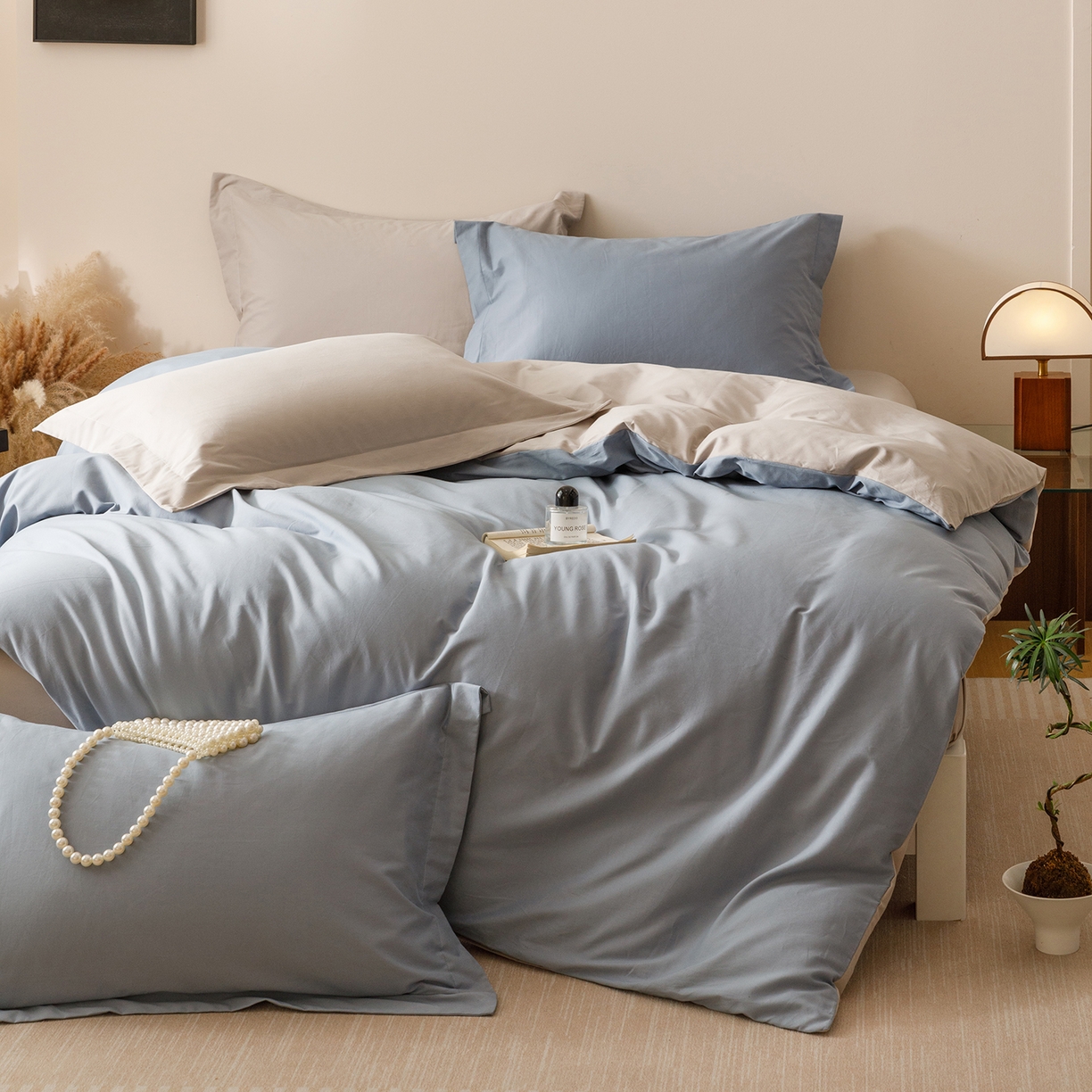 91家纺网 家纺一手货源 找家纺 爱思佳 2025新款A类全棉60s长绒棉纯棉磨毛纯色拼色系列四件套 海蓝灰