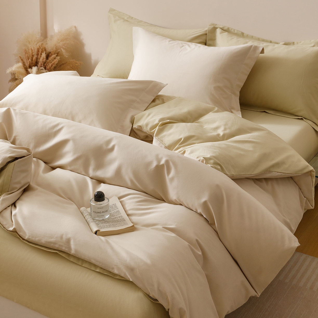 91家纺网 家纺一手货源 找家纺 爱思佳 2025新款A类全棉60s长绒棉纯棉磨毛纯色拼色系列四件套 浅米黄