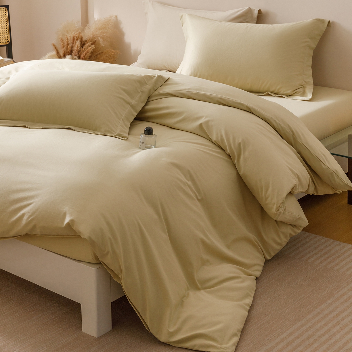 91家纺网 家纺一手货源 找家纺 爱思佳 2025新款A类全棉60s长绒棉纯棉磨毛纯色拼色系列四件套 杏黄