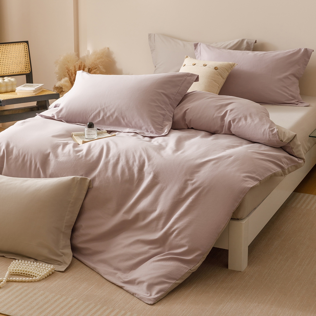 91家纺网 家纺一手货源 找家纺 爱思佳 2025新款A类全棉60s长绒棉纯棉磨毛纯色拼色系列四件套 紫雾灰