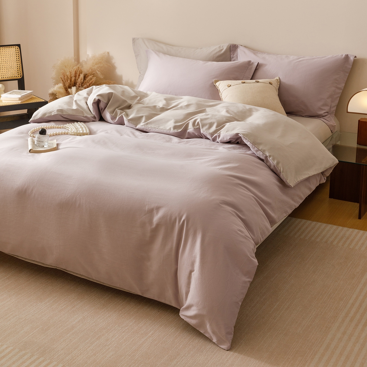 91家纺网 家纺一手货源 找家纺 爱思佳 2025新款A类全棉60s长绒棉纯棉磨毛纯色拼色系列四件套 紫雾灰