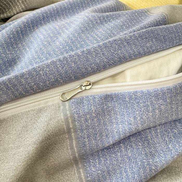 91家纺网 家纺一手货源 找家纺 凌鼎 2025新款喷气加厚磨毛四件套系列1莫里特灰