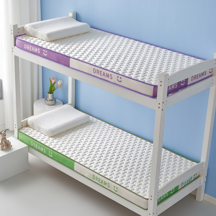 91家纺网 家纺一手货源 找家纺 暖季家纺 2025新款双拼色牛奶丝针织棉立体海绵三菱格学生床垫 立体绿白三菱格