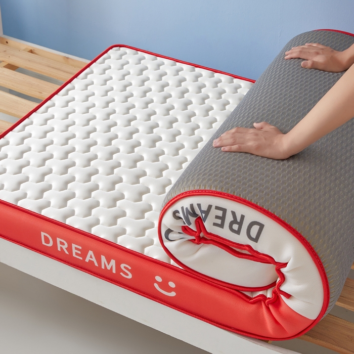 91家纺网 家纺一手货源 找家纺 暖季家纺 2025新款双拼色牛奶丝针织棉立体海绵三菱格学生床垫 立体红白三菱格