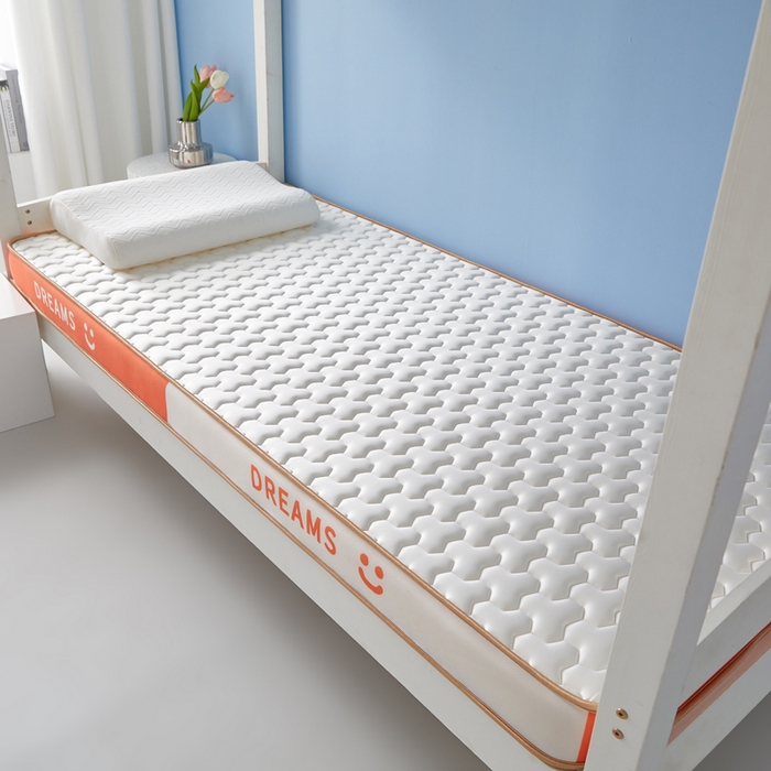 91家纺网 家纺一手货源 找家纺 暖季家纺 2025新款双拼色牛奶丝针织棉立体海绵三菱格学生床垫 立体橙白三菱格