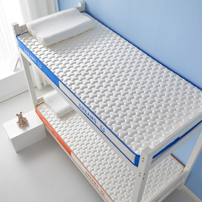 91家纺网 家纺一手货源 找家纺 （总）暖季家纺 2025新款双拼色牛奶丝针织棉立体海绵三菱格学生床垫