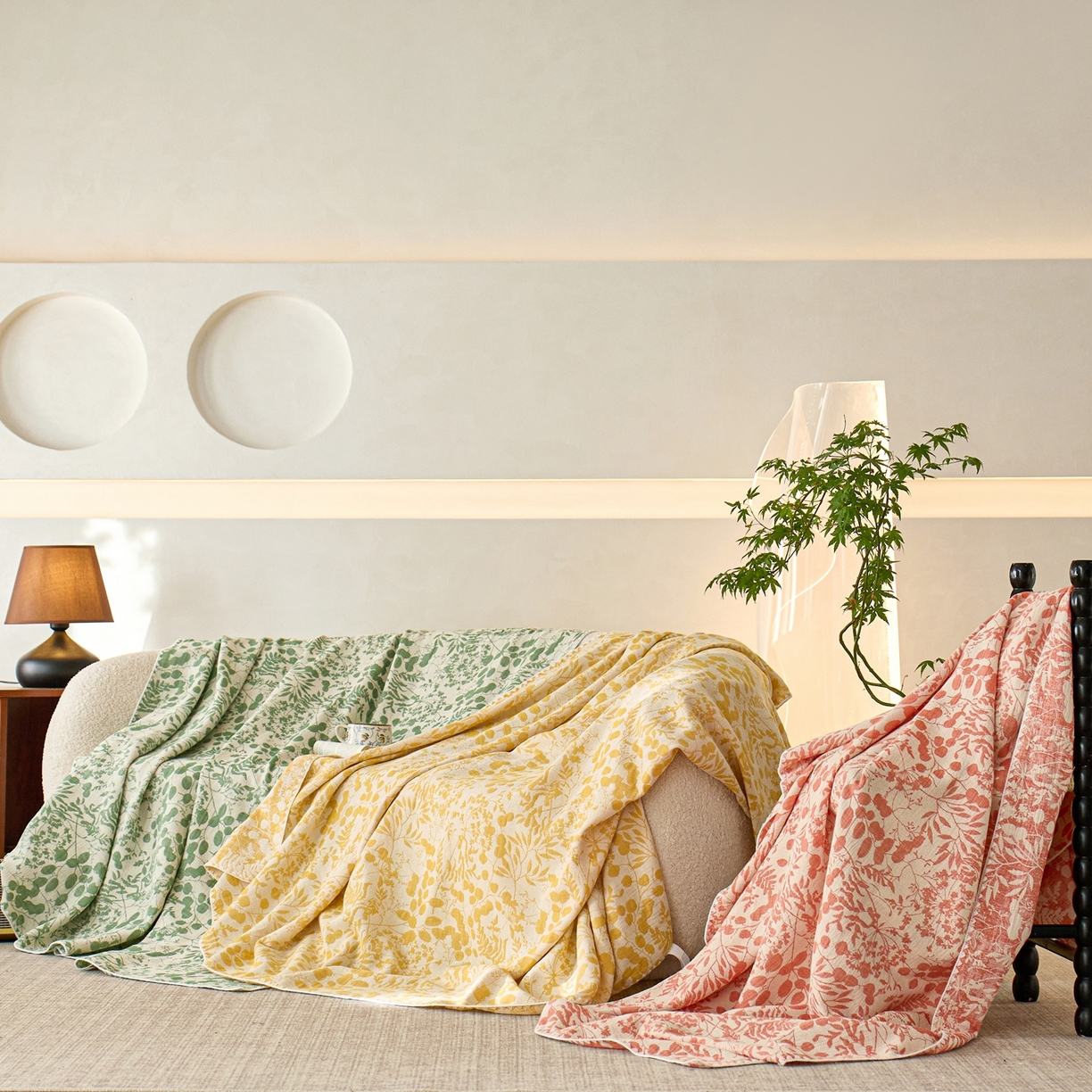 91家纺网 家纺一手货源 找家纺 安莱生活2025新款双层纱多功能盖毯床盖三件套 组合图仅供参考