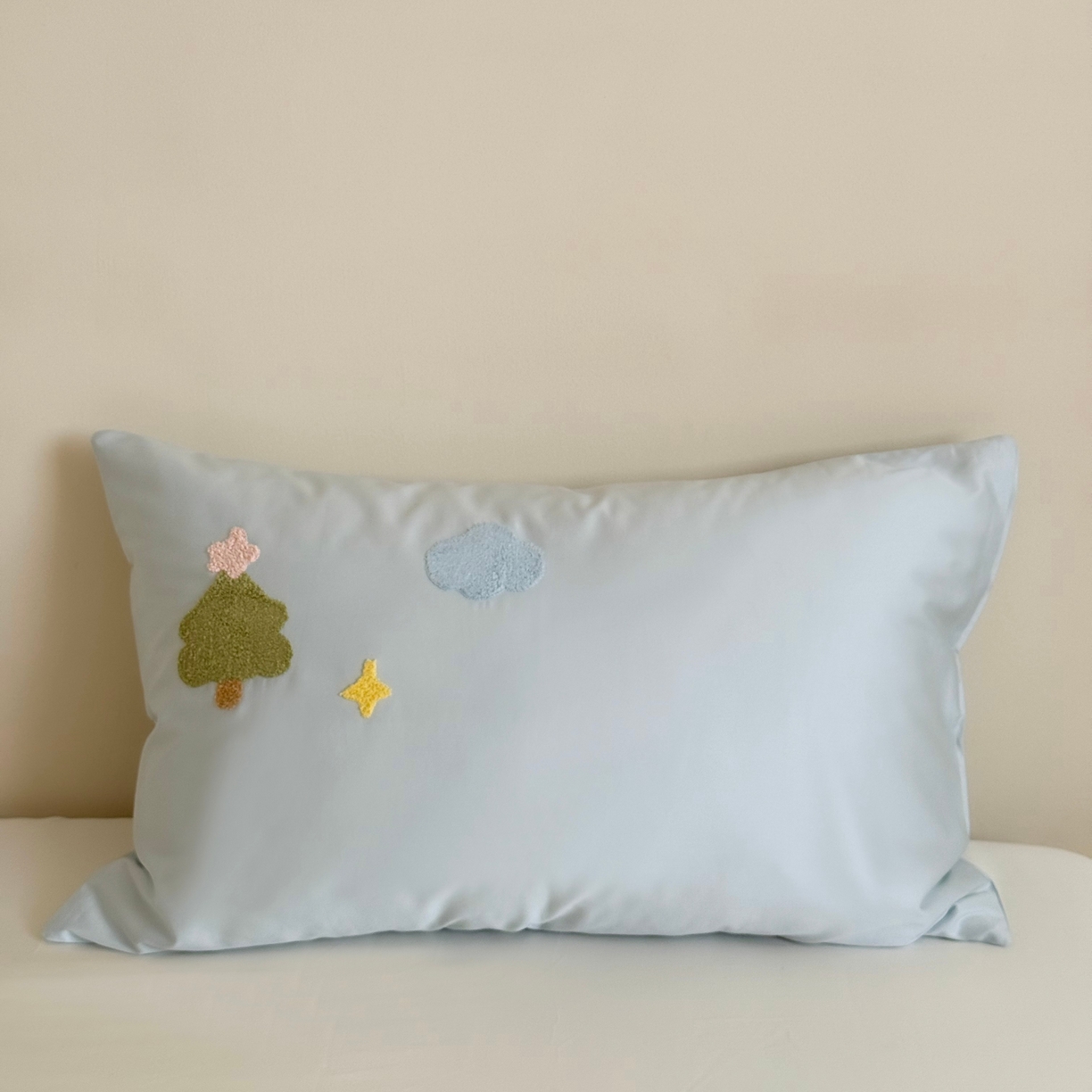 91家纺网 家纺一手货源 找家纺 （总）鹿班家居 2025新款100S长绒棉纯棉毛巾绣单品枕套 枕套单件-彩虹蛋糕&幸运树（标准会员-2元）