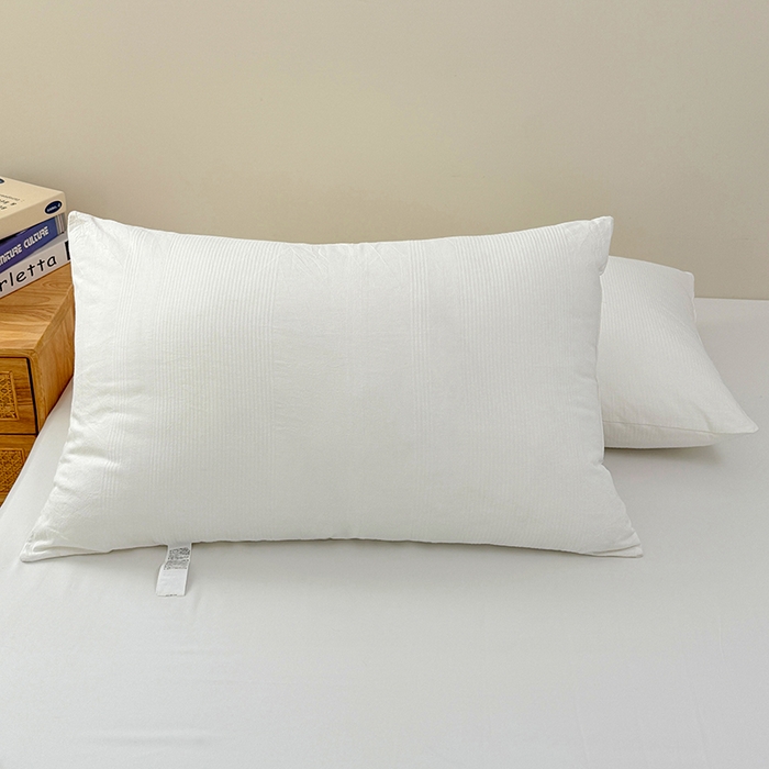 91家纺网 家纺一手货源 找家纺 （总）优承佳生活馆（床垫） 2025新款全棉色织水洗棉羽丝棉枕 枕头枕芯