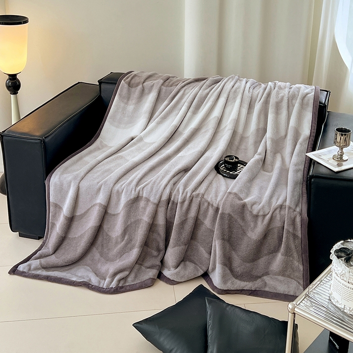 91家纺网 家纺一手货源 找家纺 （总）锦润家纺 2025新款高克重多功能兔毛绒包边毛毯毯子