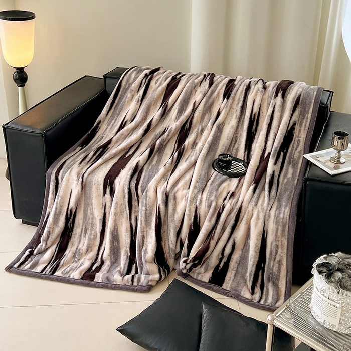 锦润家纺 2025新款高克重多功能兔毛绒包边毛毯毯子 布莱克