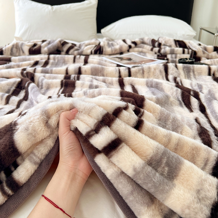 91家纺网 家纺一手货源 找家纺 锦润家纺 2025新款高克重多功能兔毛绒包边毛毯毯子 布莱克