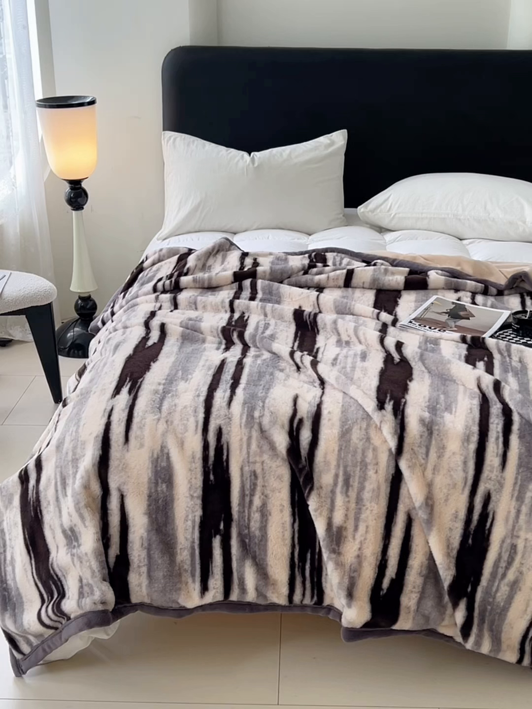 91家纺网 家纺一手货源 找家纺 锦润家纺 2025新款高克重多功能兔毛绒包边毛毯毯子 布莱克