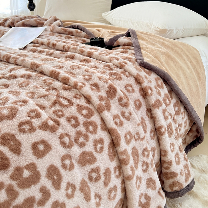 91家纺网 家纺一手货源 找家纺 锦润家纺 2025新款高克重多功能兔毛绒包边毛毯毯子 古朴虎纹