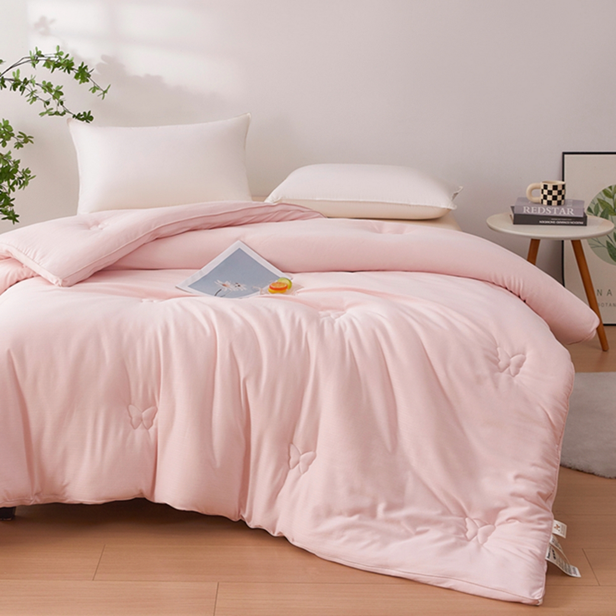 91家纺网 家纺一手货源 找家纺 晚悠家纺 2025新款A类提花云感睡眠立体大豆被子被芯 樱花粉