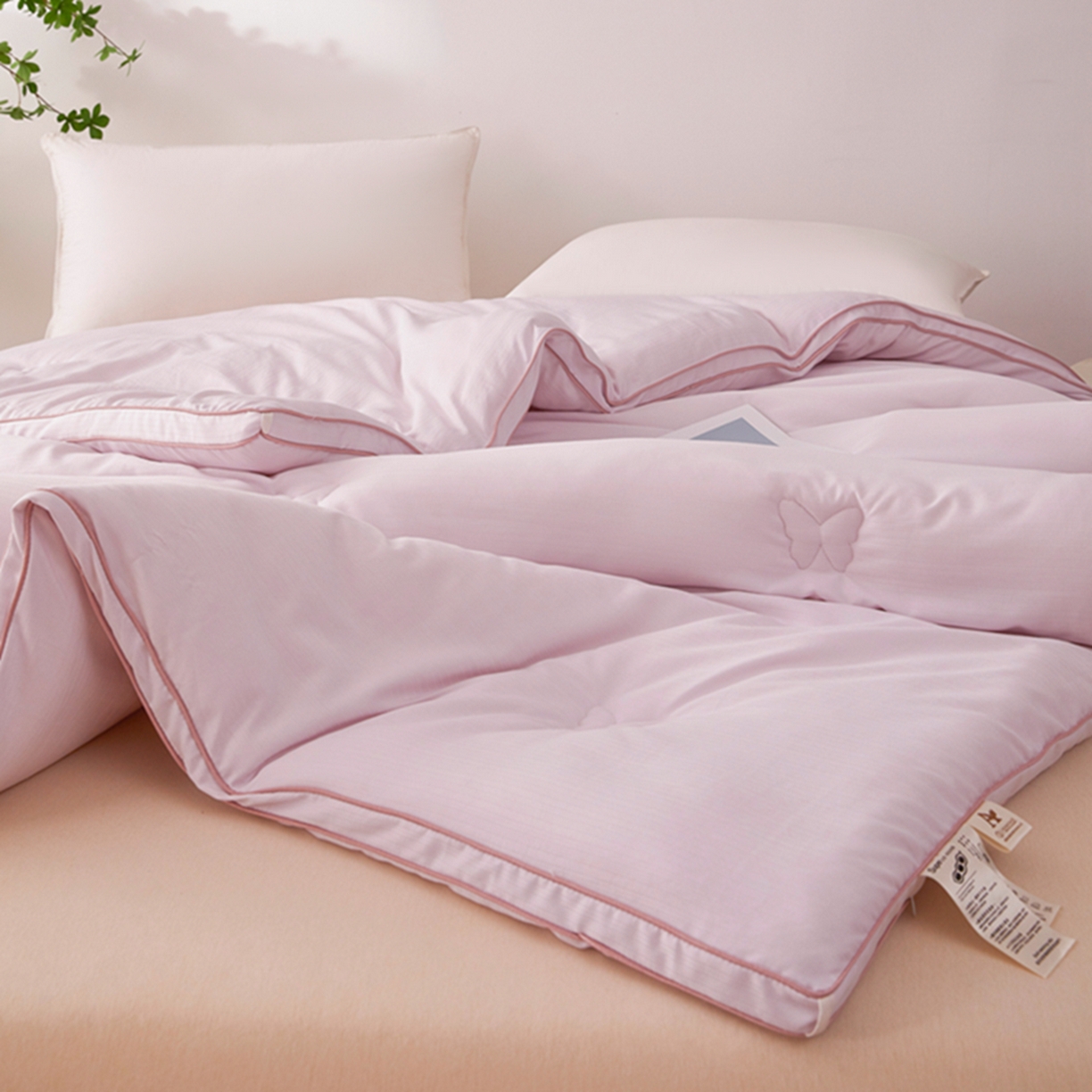 91家纺网 家纺一手货源 找家纺 晚悠家纺 2025新款A类提花云感睡眠立体大豆被子被芯 香芋紫