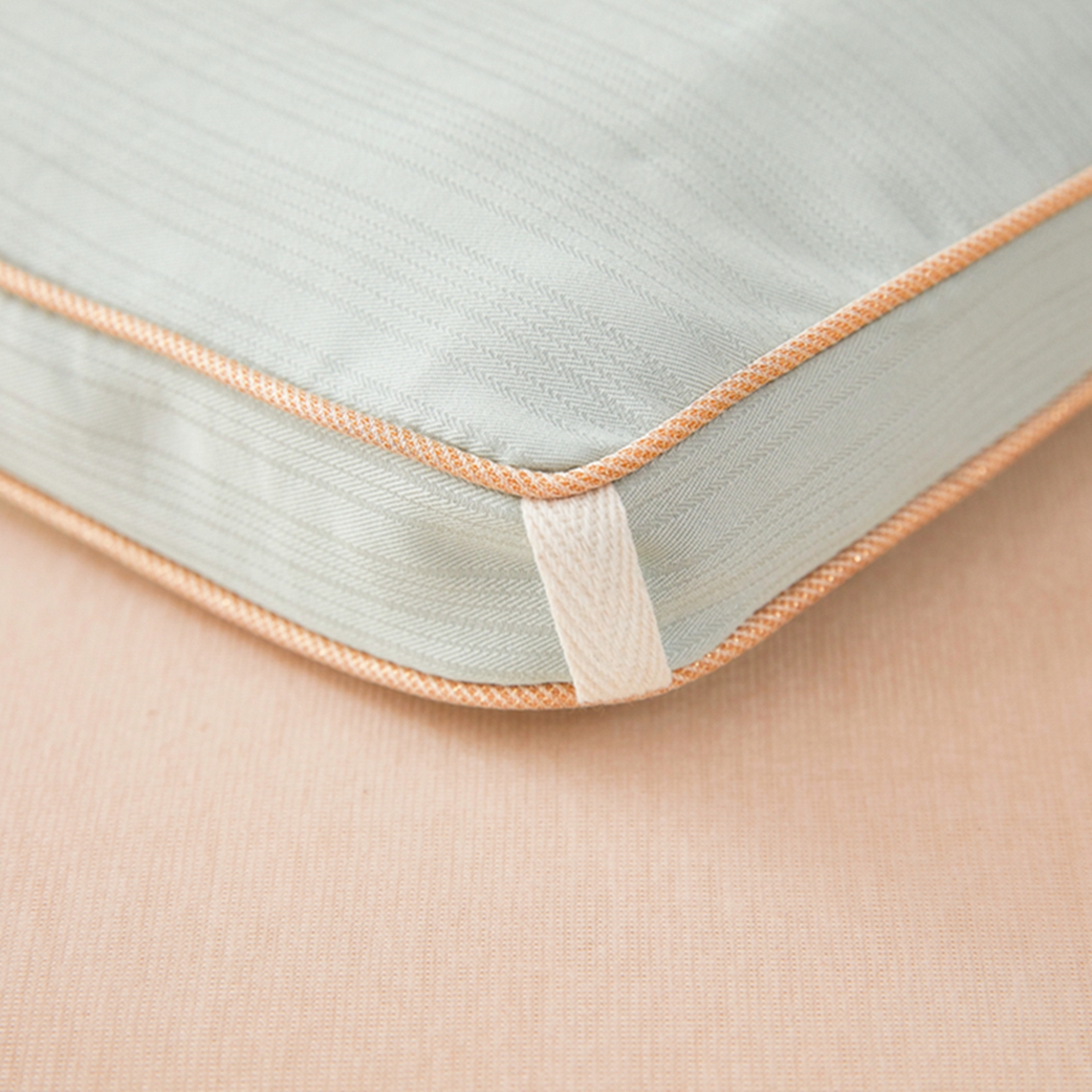 91家纺网 家纺一手货源 找家纺 晚悠家纺 2025新款A类提花云感睡眠立体大豆被子被芯 薄荷绿