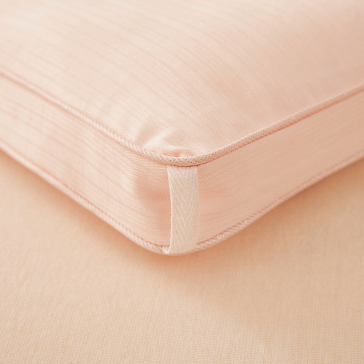 91家纺网 家纺一手货源 找家纺 晚悠家纺 2025新款A类提花云感睡眠立体大豆被子被芯 粉玉