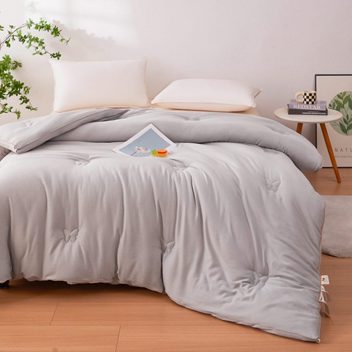 91家纺网 家纺一手货源 找家纺 晚悠家纺 2025新款A类提花云感睡眠立体大豆被子被芯 米灰