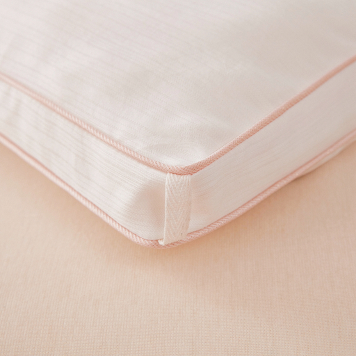 91家纺网 家纺一手货源 找家纺 晚悠家纺 2025新款A类提花云感睡眠立体大豆被子被芯 象牙白