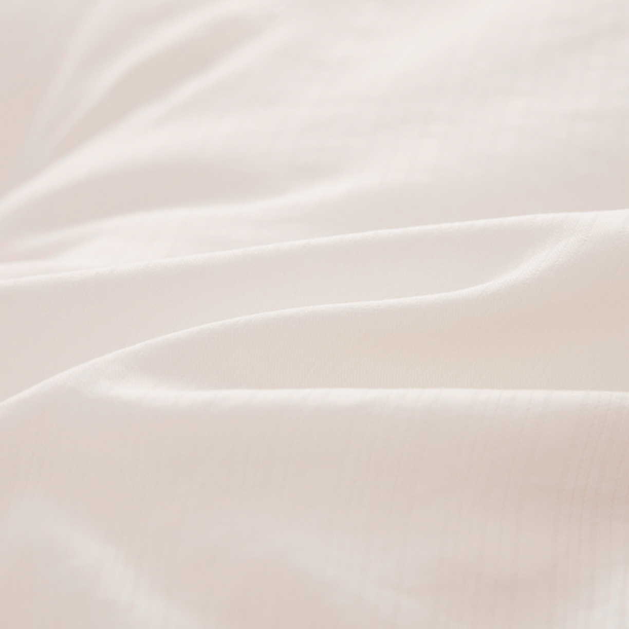 91家纺网 家纺一手货源 找家纺 晚悠家纺 2025新款A类提花云感睡眠立体大豆被子被芯 象牙白