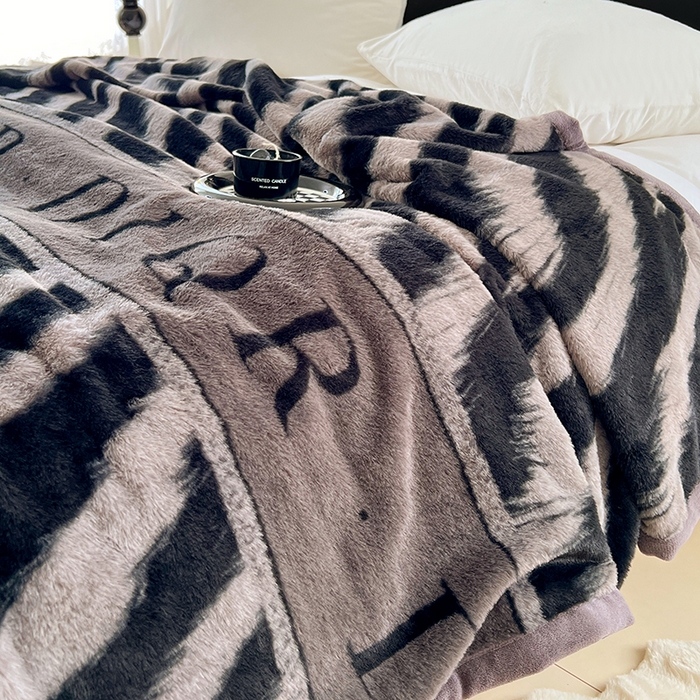 91家纺网 家纺一手货源 找家纺 锦润家纺 2025新款高克重多功能兔毛绒包边毛毯毯子 卡萨