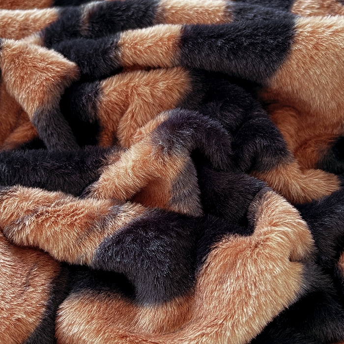 91家纺网 家纺一手货源 找家纺 锦润家纺 2025新款高克重多功能兔毛绒包边毛毯毯子 美拉德豹纹