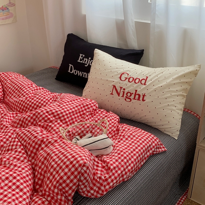 91家纺网 家纺一手货源 找家纺 秘密基地 2025新款韩系ins风混搭全棉纯棉水洗棉床盖四件套 波点红格