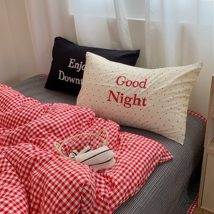 91家纺网 家纺一手货源 找家纺 秘密基地 2025新款韩系ins风混搭全棉纯棉水洗棉床盖四件套 波点红格