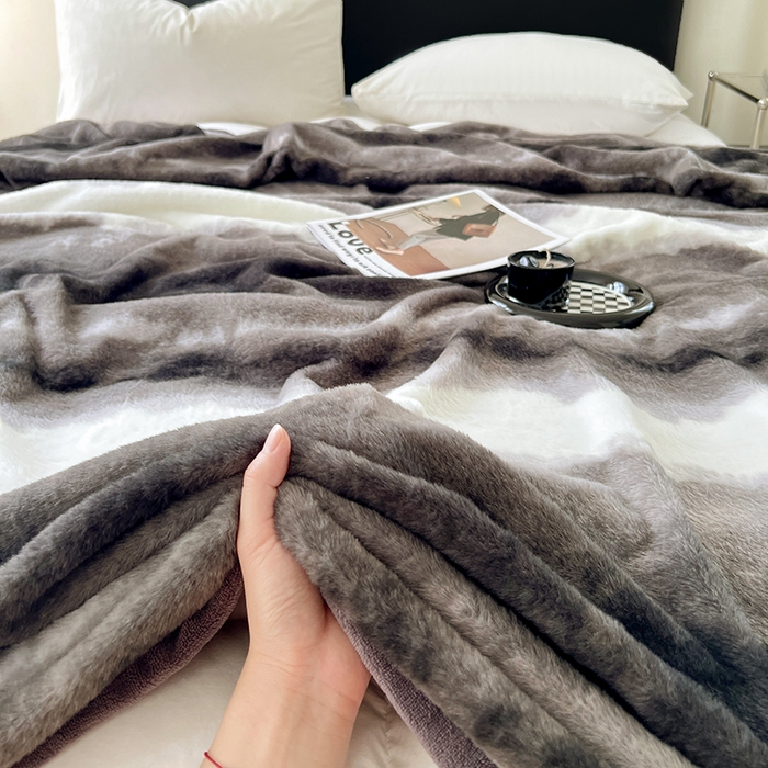 91家纺网 家纺一手货源 找家纺 锦润家纺 2025新款高克重多功能兔毛绒包边毛毯毯子 幽梦黑白