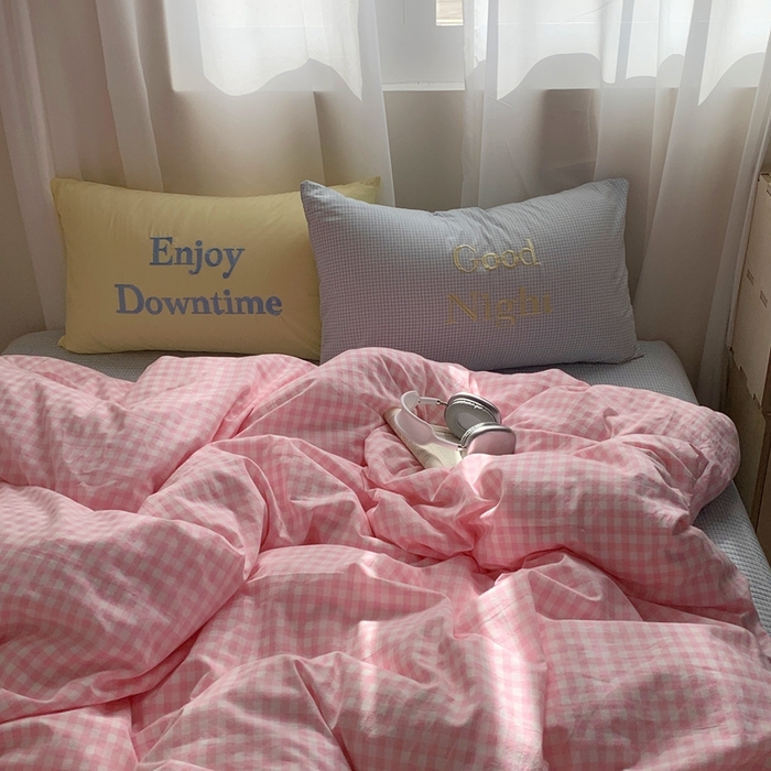 91家纺网 家纺一手货源 找家纺 秘密基地 2025新款韩系ins风混搭全棉纯棉水洗棉床盖四件套 奶油粉格