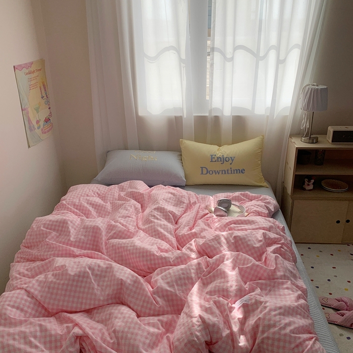 91家纺网 家纺一手货源 找家纺 秘密基地 2025新款韩系ins风混搭全棉纯棉水洗棉床盖四件套 奶油粉格