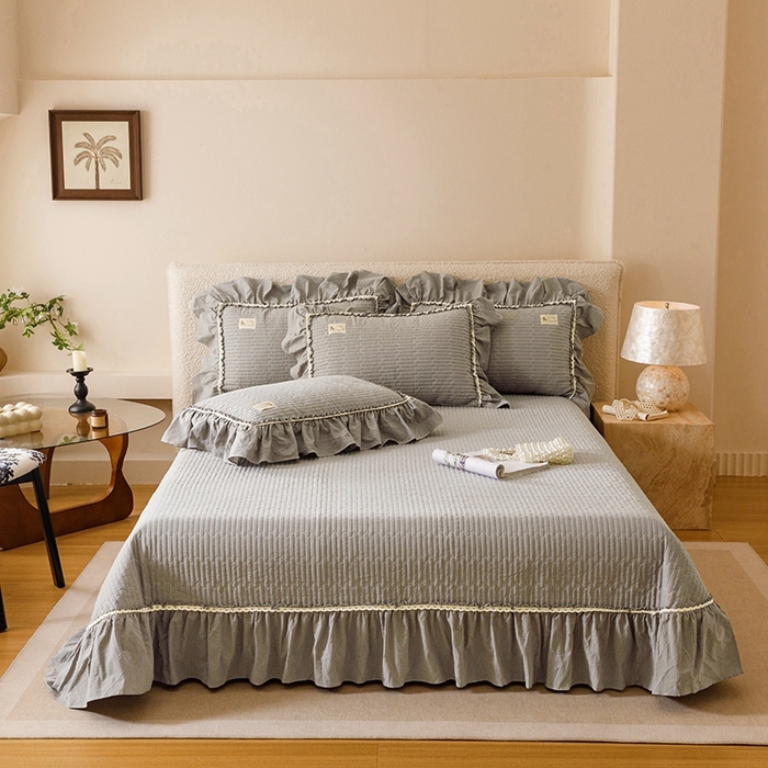 91家纺网 家纺一手货源 找家纺 菊上家纺 2025新款全棉纯棉色织水洗床盖四件套 卡秋莎-浅灰条