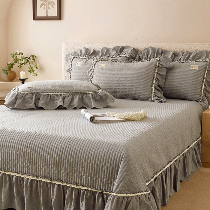 91家纺网 家纺一手货源 找家纺 菊上家纺 2025新款全棉纯棉色织水洗床盖四件套 卡秋莎-浅灰条