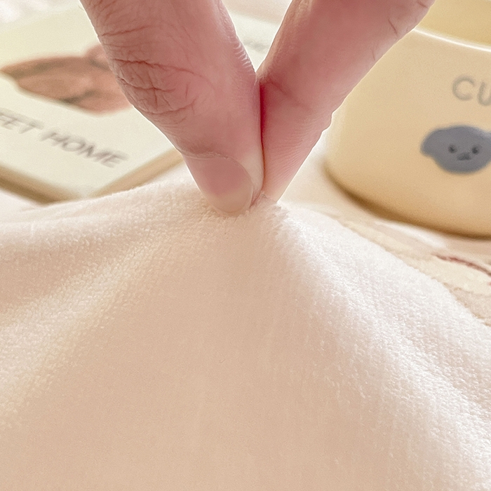 91家纺网 家纺一手货源 找家纺 （总）锦润家纺 2025年新款牛奶绒羊羔绒AB版包边毛毯