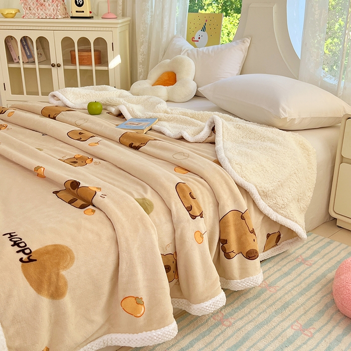 91家纺网 家纺一手货源 找家纺 锦润家纺 2025年新款牛奶绒羊羔绒AB版包边毛毯卡皮巴拉