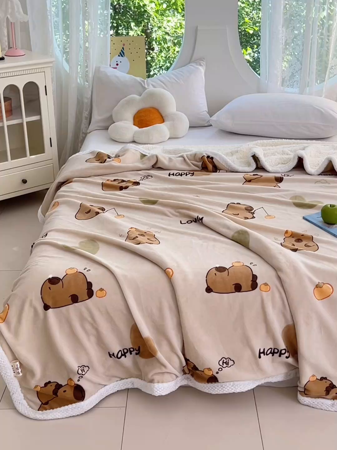 91家纺网 家纺一手货源 找家纺 锦润家纺 2025年新款牛奶绒羊羔绒AB版包边毛毯卡皮巴拉