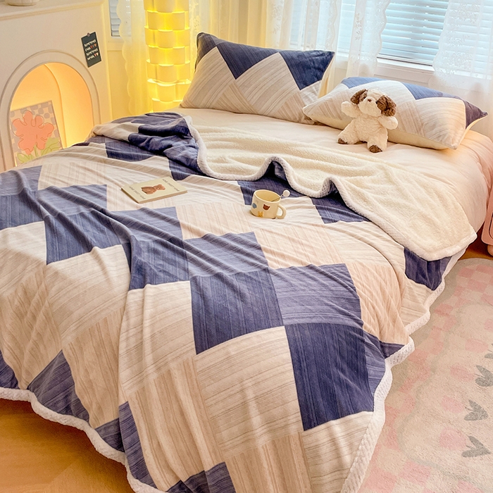 91家纺网 家纺一手货源 找家纺 锦润家纺 2025年新款牛奶绒羊羔绒AB版包边毛毯菱形米兰