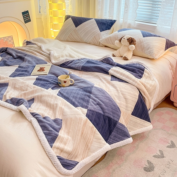 91家纺网 家纺一手货源 找家纺 锦润家纺 2025年新款牛奶绒羊羔绒AB版包边毛毯菱形米兰